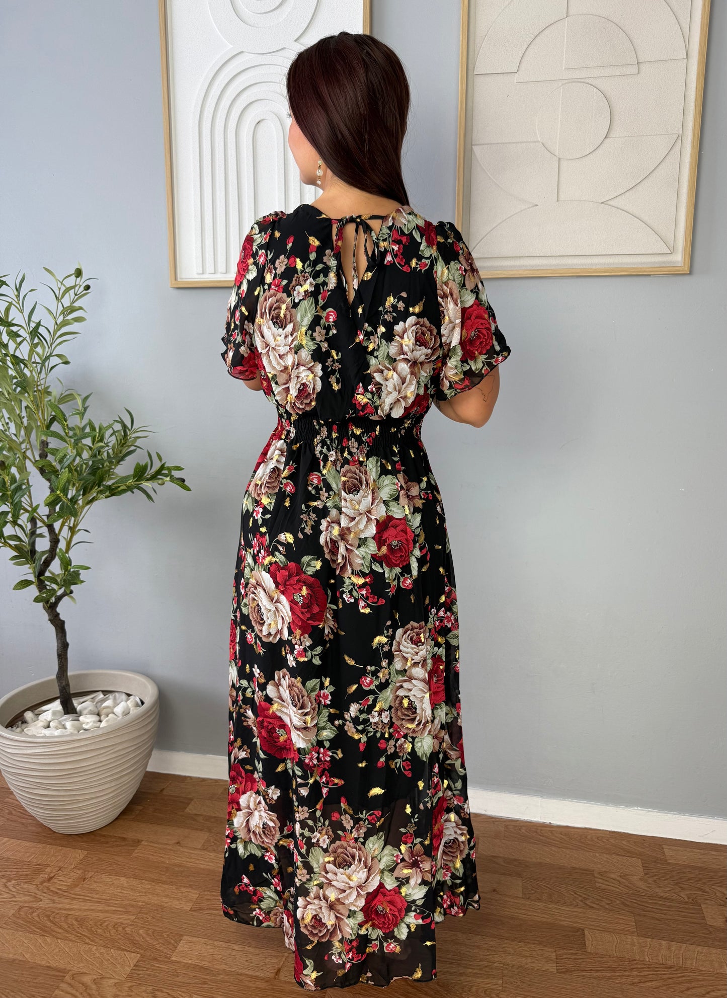 Robe Noire Longue Motifs Rouges LYS