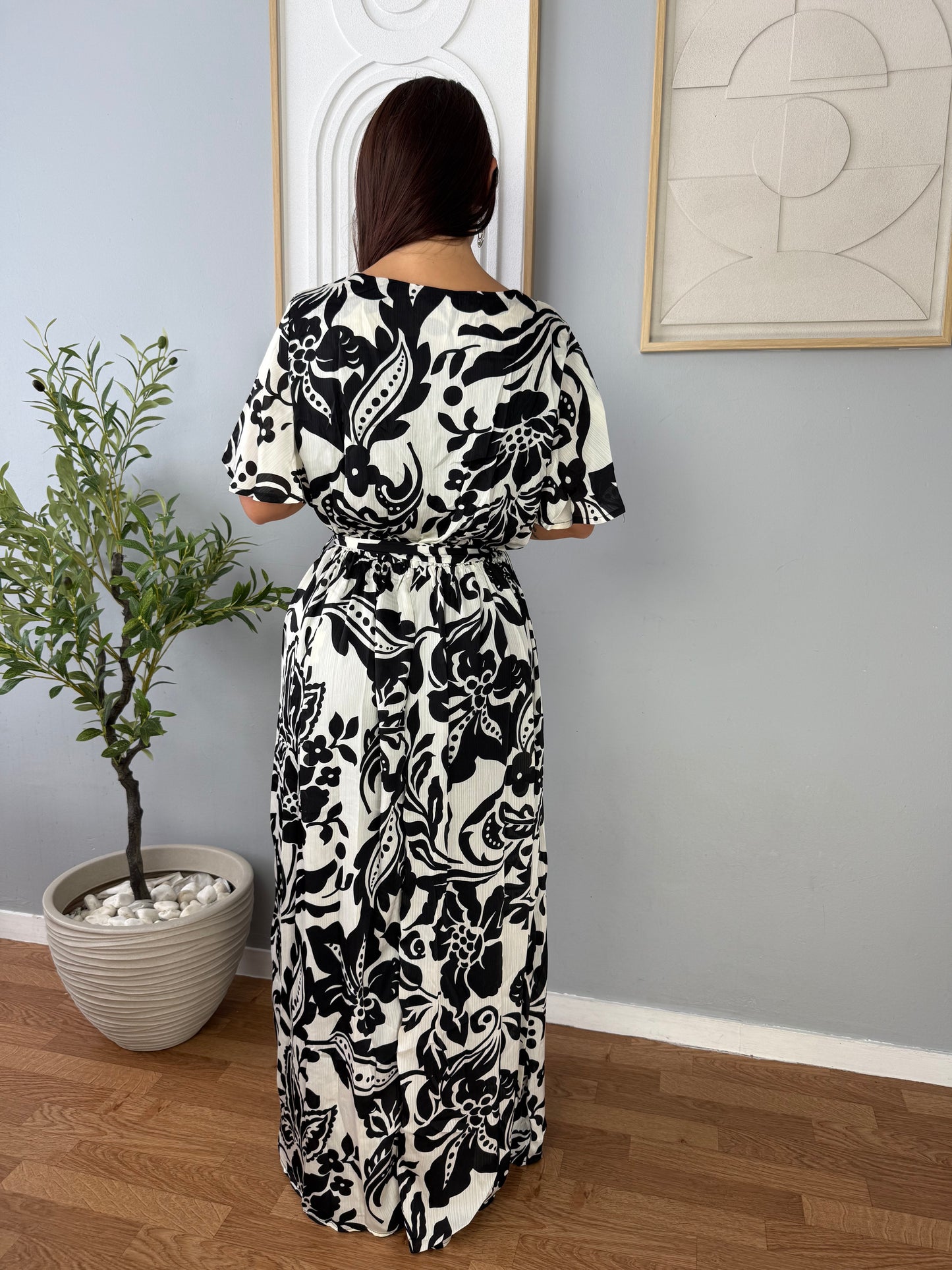 Robe Blanche Motifs Noirs KAY